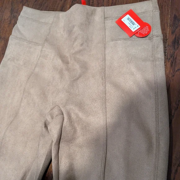 NWT Spanx Faux Suede Leggings Medium - Picture 2 of 8